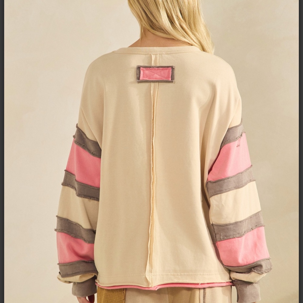 31 💕 Sage + Fig Floral Beige and Pink Sweatshirt - Picture 3 of 8